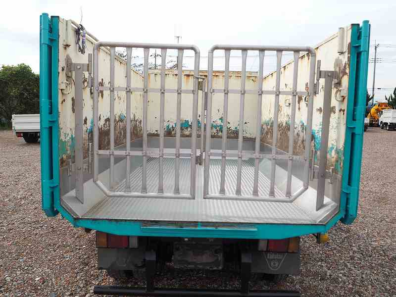 トヨタダイナ4WD極東製ステンレス張り深ダンプ6.2立米|中古トラックの販売・買取・査定のアイナビ