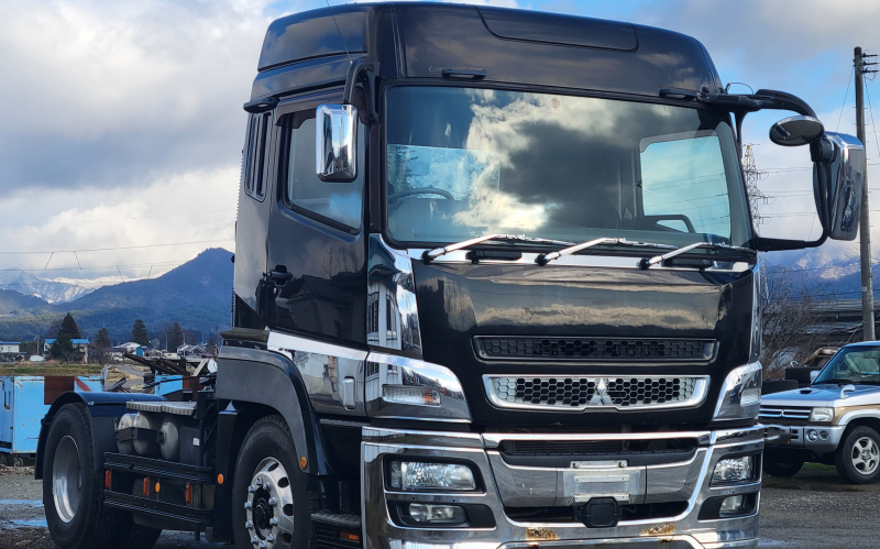 ハイルーフトラクタ|中古トラックの販売・買取・査定のアイナビ