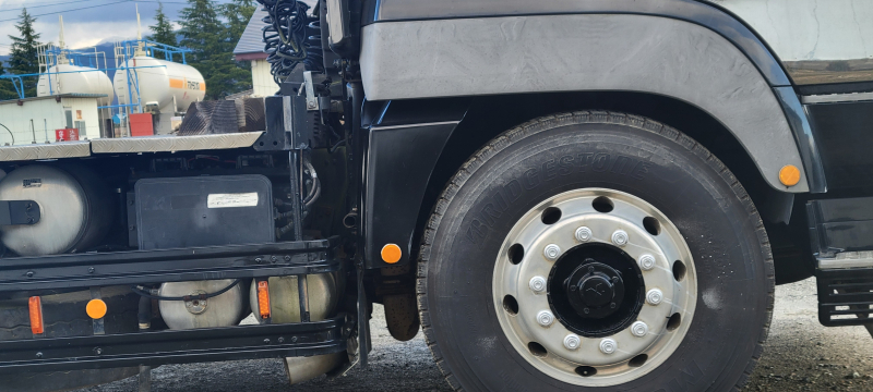 ハイルーフトラクタ|中古トラックの販売・買取・査定のアイナビ