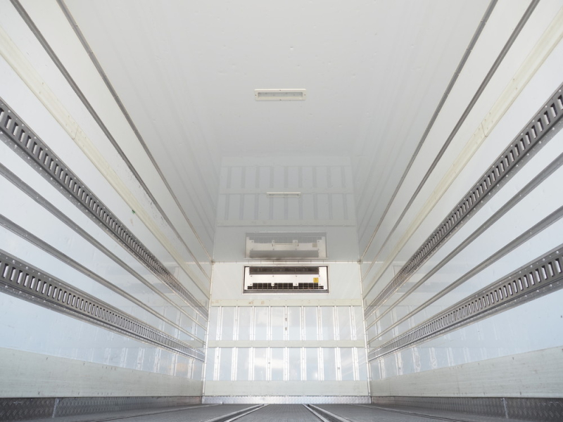 いすゞ 冷凍バン フォワード|中古トラックの販売・買取・査定のアイナビ