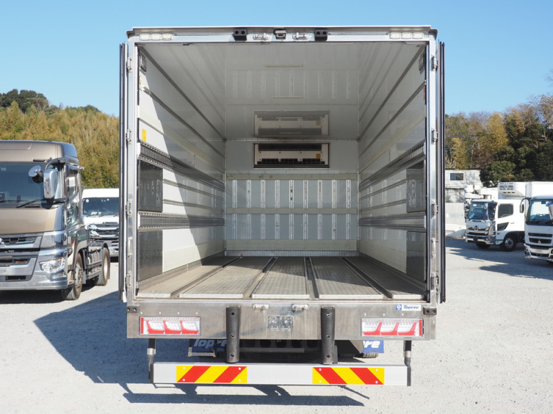 いすゞ 冷凍バン フォワード|中古トラックの販売・買取・査定のアイナビ