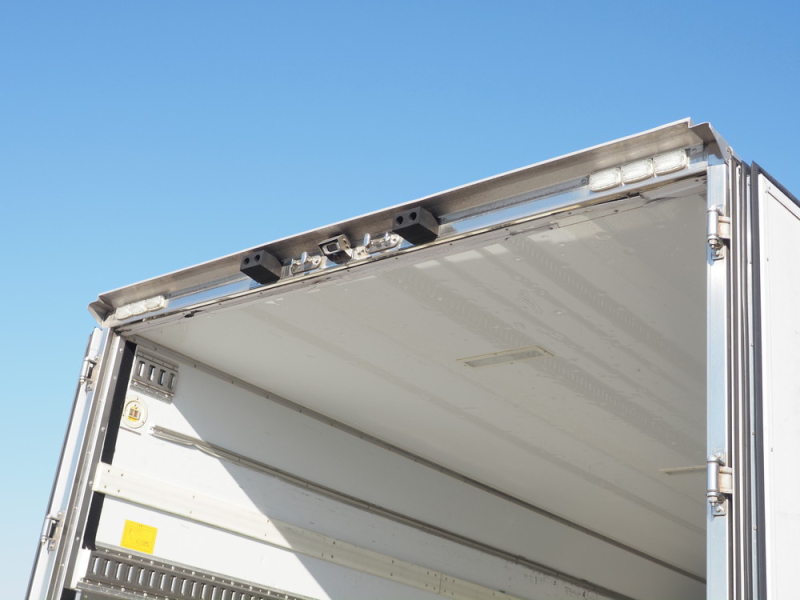 いすゞ 冷凍バン フォワード|中古トラックの販売・買取・査定のアイナビ