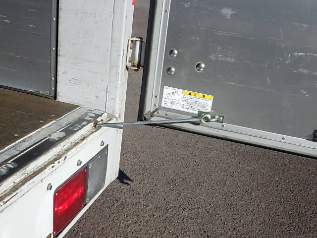 日野令和1年☆中間ワイド4tアルミウイング☆格納ゲート付|中古トラックの販売・買取・査定のアイナビ