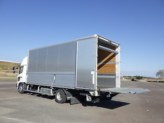 日野令和1年☆中間ワイド4tアルミウイング☆格納ゲート付|中古トラックの販売・買取・査定のアイナビ