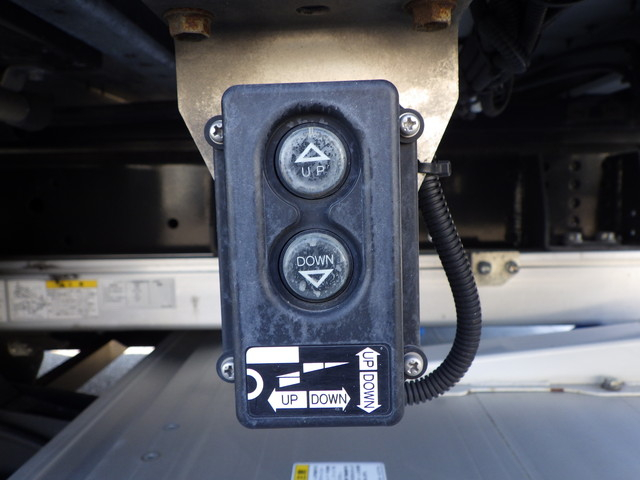 三菱2PG-FS74HZアルミウィング10t超格納ゲート|中古トラックの販売・買取・査定のアイナビ