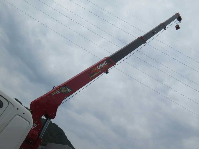 4軸低床 ユニック 4段 ウィンチ ヤハタⅬ865 後輪エアサス|中古トラックの販売・買取・査定のアイナビ