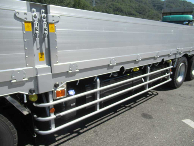 4軸低床 ユニック 4段 アルミブロック5方開 後輪エアサス|中古トラックの販売・買取・査定のアイナビ