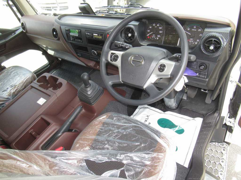 格納P/G Ⅼ6120 ワイド スタンバイ フルハーフ 菱重 低温|中古トラックの販売・買取・査定のアイナビ