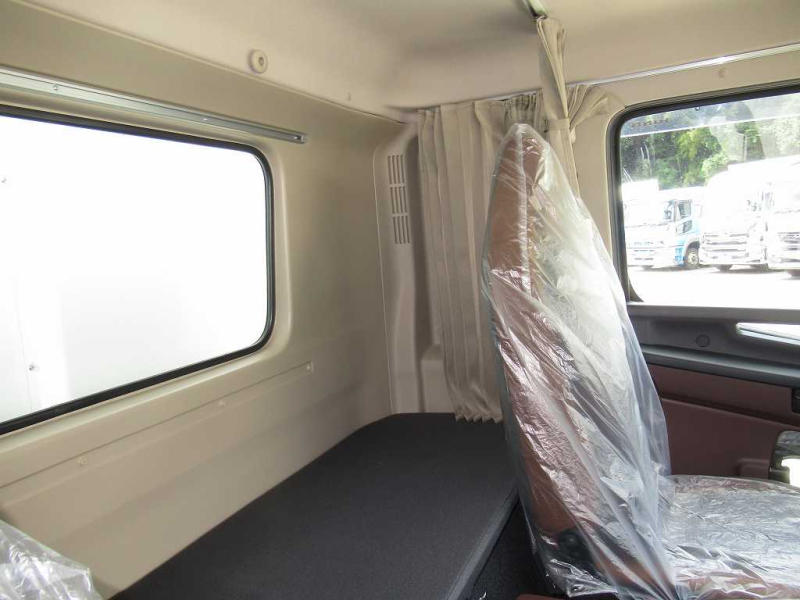 格納P/G Ⅼ6120 ワイド スタンバイ フルハーフ 菱重 低温|中古トラックの販売・買取・査定のアイナビ