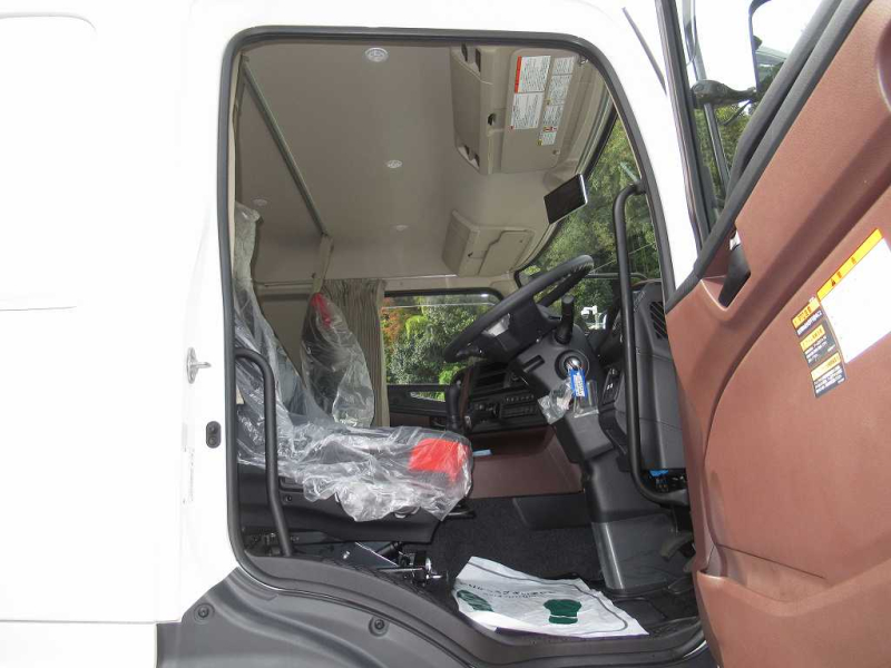 未使用 3軸高床 2デフ 積載12.5t ユニック4段 380PS 7速|中古トラックの販売・買取・査定のアイナビ