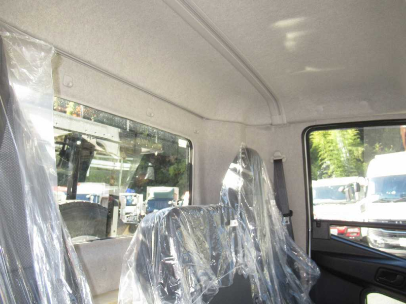 R7未使用極東製フックロールR/C付220PS6速ベッドレス|中古トラックの販売・買取・査定のアイナビ