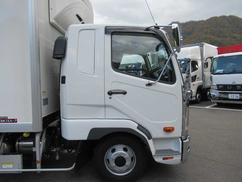 フルハーフ菱重-30℃設定キーストン格納P/Gエアサス240PS|中古トラックの販売・買取・査定のアイナビ