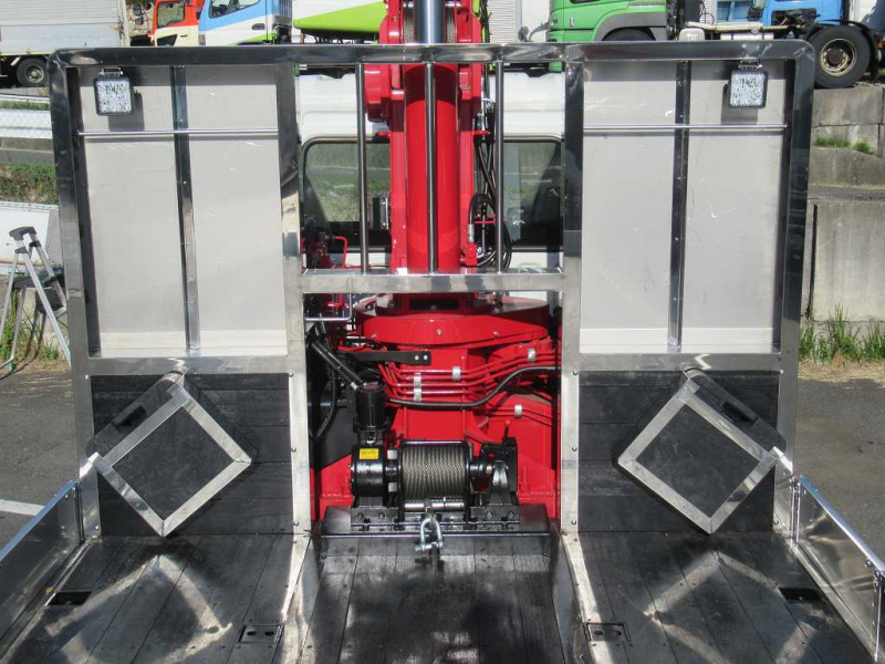 増トン 10tセルフクレーン ユニック4段 ステンレスボデー|中古トラックの販売・買取・査定のアイナビ