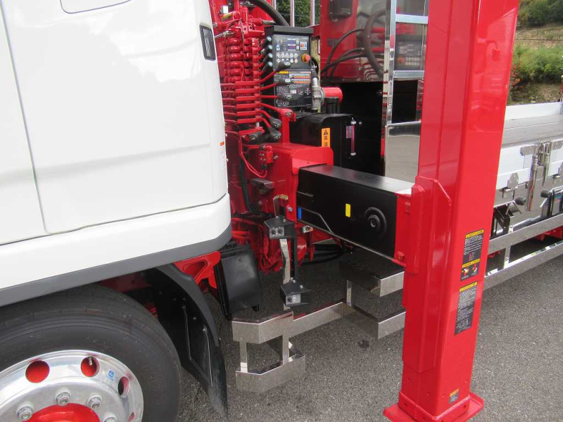 増トン 10tセルフクレーン ユニック4段 ステンレスボデー|中古トラックの販売・買取・査定のアイナビ