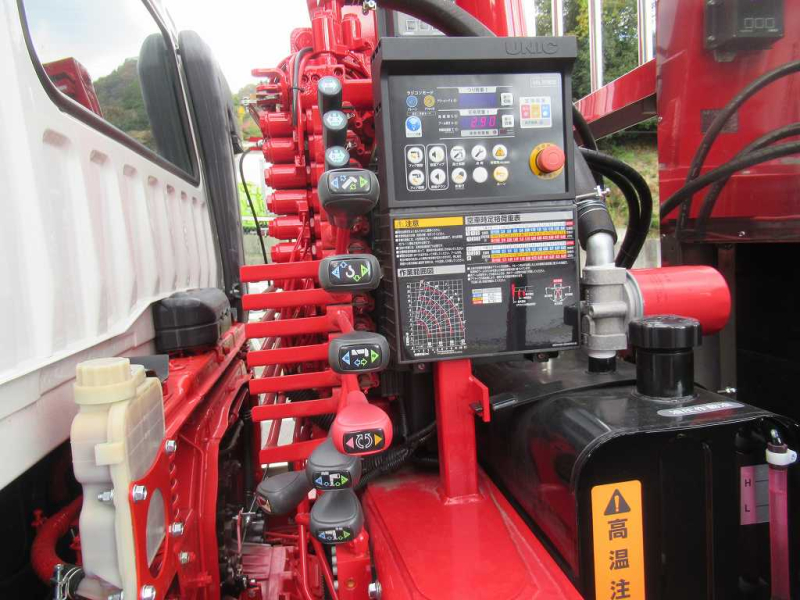 増トン 10tセルフクレーン ユニック4段 ステンレスボデー|中古トラックの販売・買取・査定のアイナビ