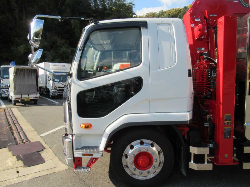 増トン 10tセルフクレーン ユニック4段 ステンレスボデー|中古トラックの販売・買取・査定のアイナビ