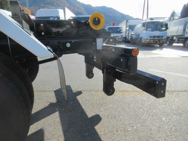 極東 フックロール R/C 220PS 6速 ベッドレス|中古トラックの販売・買取・査定のアイナビ