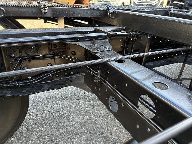 いすゞ 特殊車両|中古トラックの販売・買取・査定のアイナビ