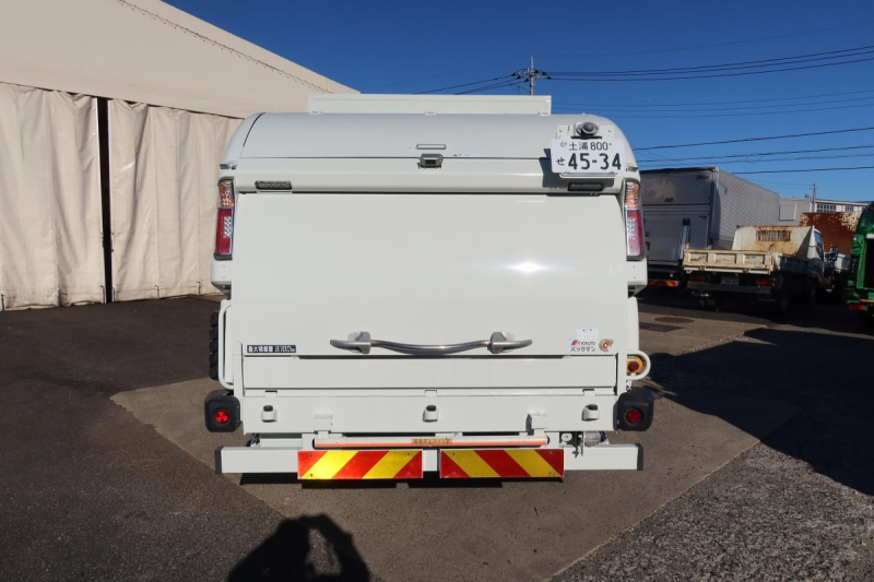 ワイド幅 巻き込みパッカー車 極東製6.2立米 積載3100kg|中古トラックの販売・買取・査定のアイナビ