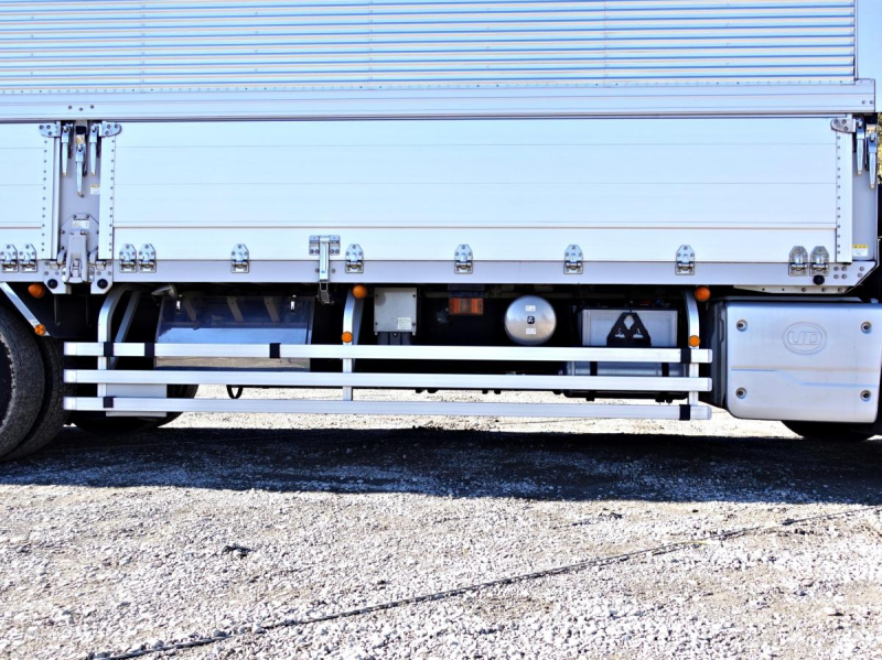 大型アルミウイングアルミウィング|中古トラックの販売・買取・査定のアイナビ