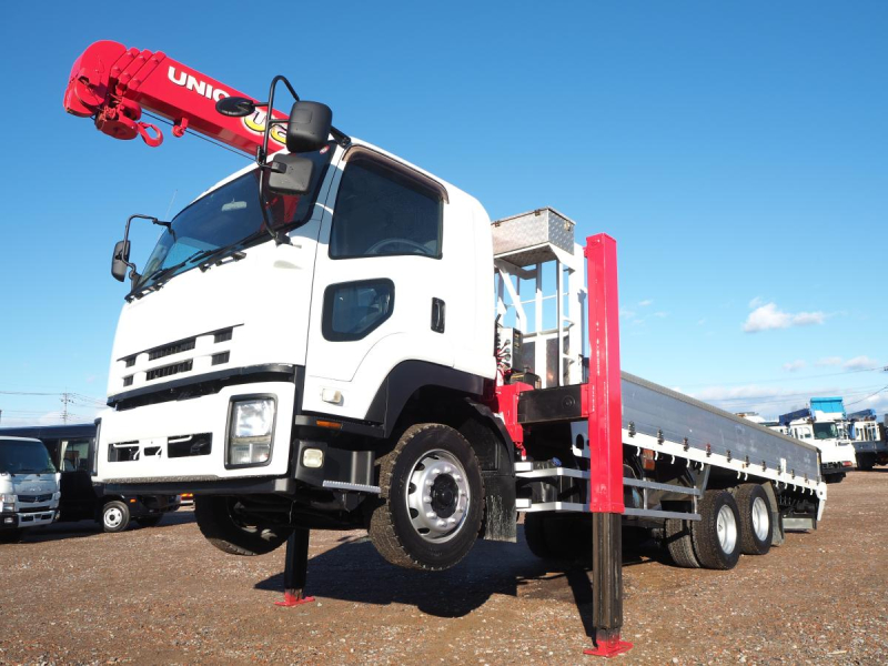 いすゞフォワード増々トン4段セルフクレーン|中古トラックの販売・買取・査定のアイナビ