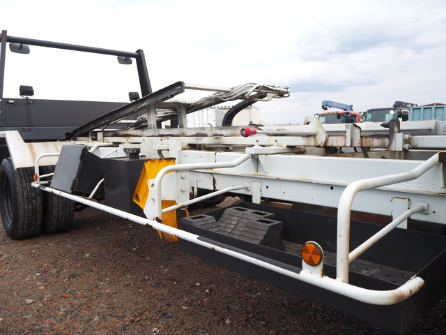 メルセデス・ベンツトランスポーターセーフティーローダー|中古トラックの販売・買取・査定のアイナビ