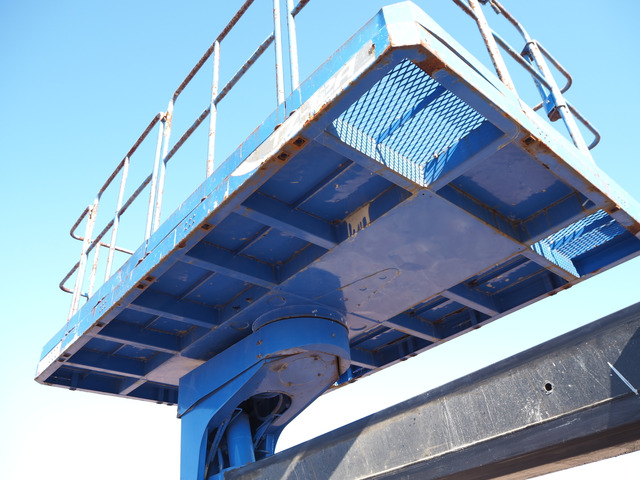 いすゞエルフ高所作業車スーパーデッキTZ12A|中古トラックの販売・買取・査定のアイナビ