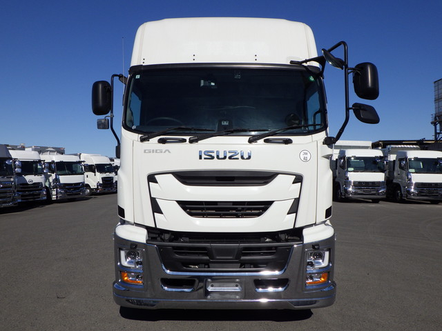 イスズ2PG-CYL77Cアルミウィング10t超燃タン300L+300L|中古トラックの販売・買取・査定のアイナビ