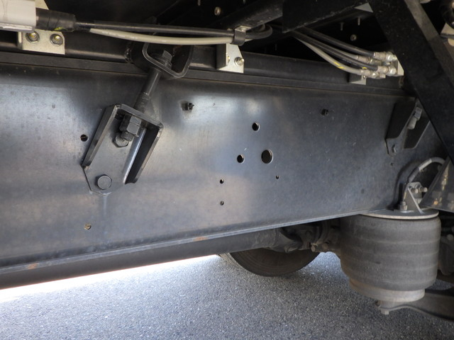 イスズ2PG-CYL77Cアルミウィング10t超燃タン300L+300L|中古トラックの販売・買取・査定のアイナビ