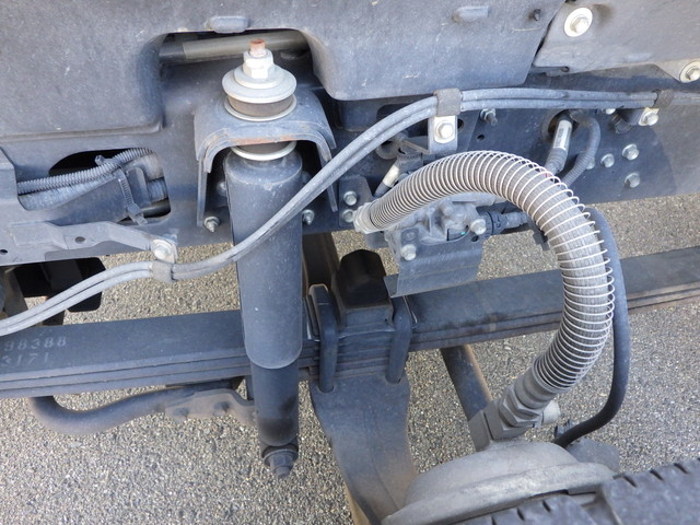 イスズ2PG-CYL77Cアルミウィング10t超燃タン300L+300L|中古トラックの販売・買取・査定のアイナビ