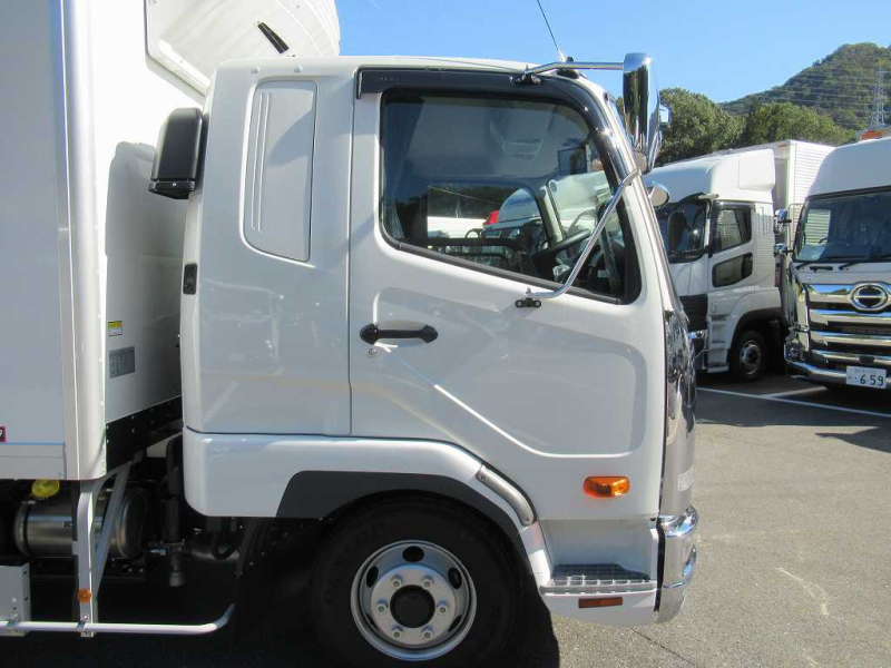 フルハーフ 菱重-30℃設定 キーストン 菱重 格納P/G|中古トラックの販売・買取・査定のアイナビ