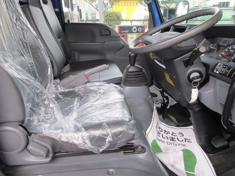 ★3050*1590*320★三転ダンプ★積載2.0t★走行少★|中古トラックの販売・買取・査定のアイナビ