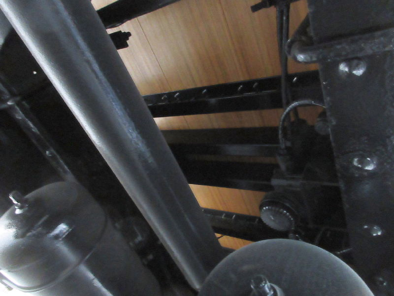 ★9570*2415*700★4軸低床★7MT★積載14.2t★アルミホイール|中古トラックの販売・買取・査定のアイナビ