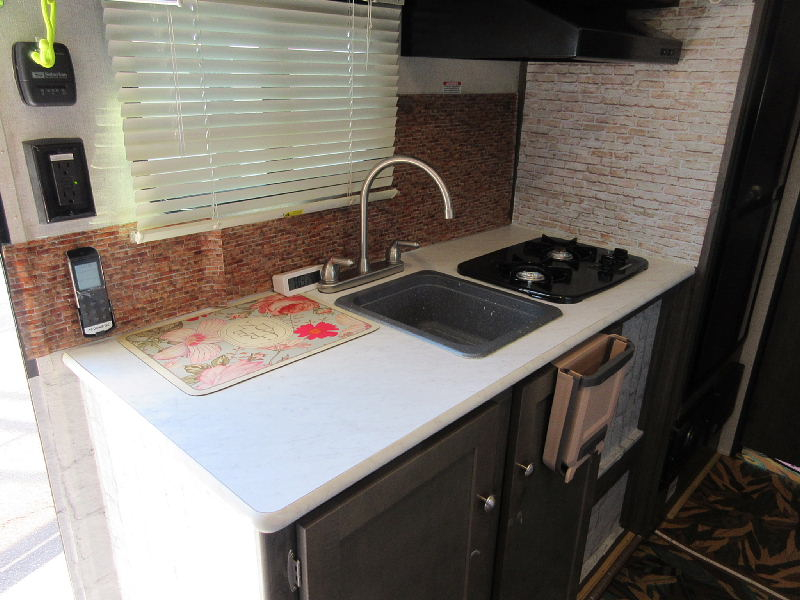 ★キャンピングトレーラ★|中古トラックの販売・買取・査定のアイナビ