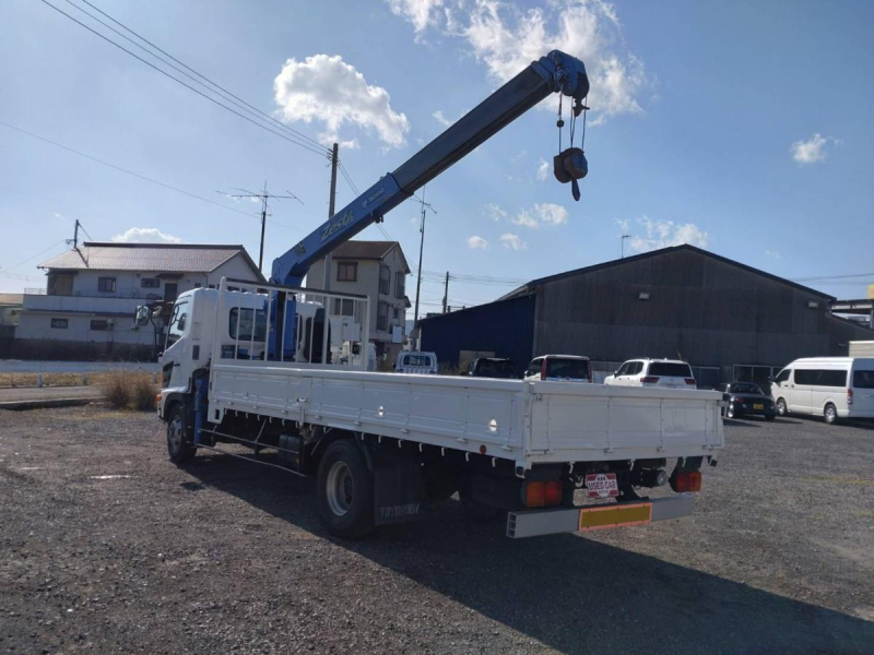 日野自動車レンジャー 4tユニック 4段クレーン ラジコン有り|中古トラックの販売・買取・査定のアイナビ