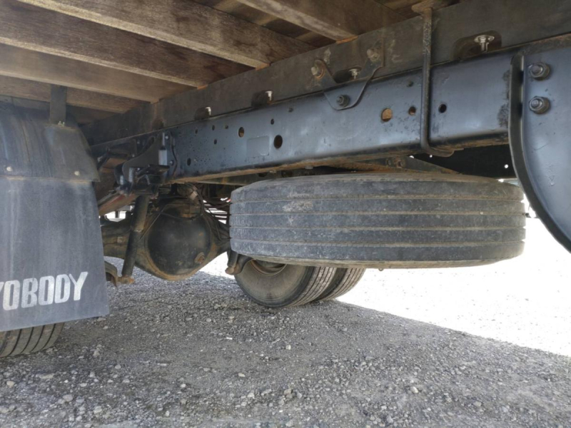 日野自動車レンジャー 4tユニック 4段クレーン ラジコン有り|中古トラックの販売・買取・査定のアイナビ