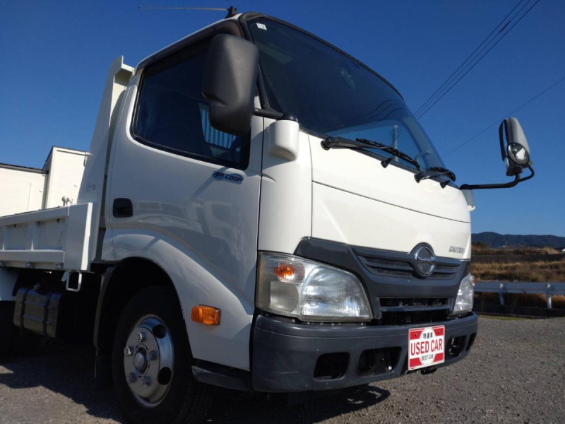 日野自動車デュトロ 2tダンプ 全低床 オートマ車|中古トラックの販売・買取・査定のアイナビ
