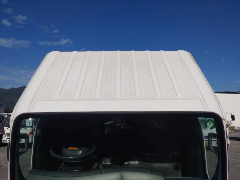 いすゞエルフ タンクローリー 2層4KL 消防書類有り AT車|中古トラックの販売・買取・査定のアイナビ