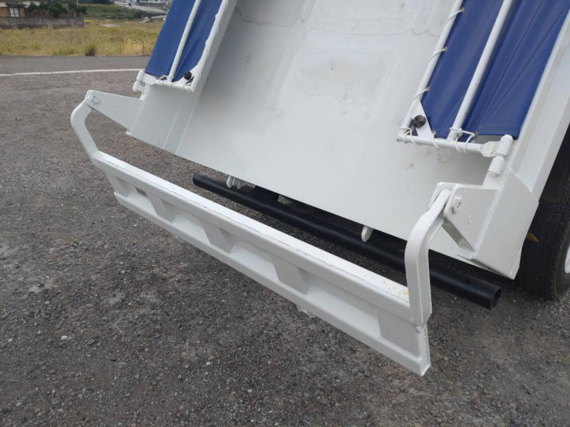 日野自動車レンジャー 4tダンプ コボレーン 電動ミラー|中古トラックの販売・買取・査定のアイナビ