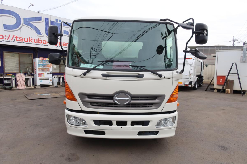 プレス式パッカー車 極東製6.2立米|中古トラックの販売・買取・査定のアイナビ