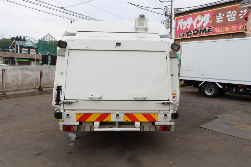 プレス式パッカー車 極東製6.2立米|中古トラックの販売・買取・査定のアイナビ