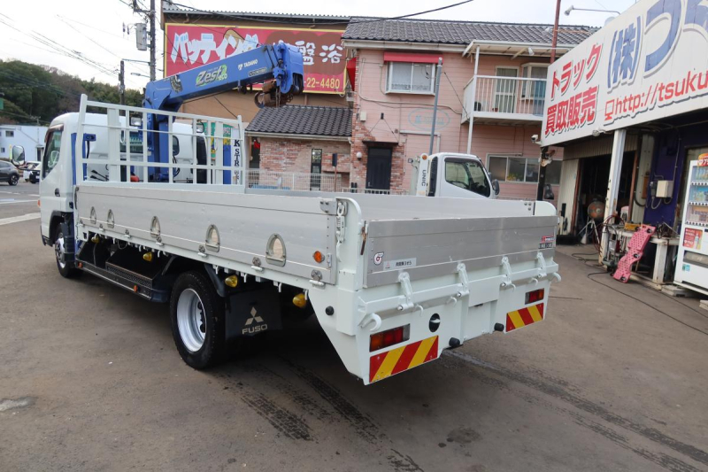 ワイド超ロング3段クレーンラジコン付きセルフ|中古トラックの販売・買取・査定のアイナビ