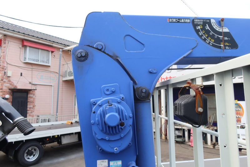 ワイド超ロング3段クレーンラジコン付きセルフ|中古トラックの販売・買取・査定のアイナビ