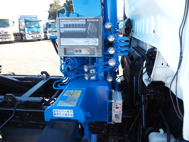 デュトロ3段クレーン付セーフティーローダーウインチラジコン|中古トラックの販売・買取・査定のアイナビ