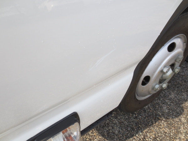 いすゞエルフフルフラットローダンプ|中古トラックの販売・買取・査定のアイナビ