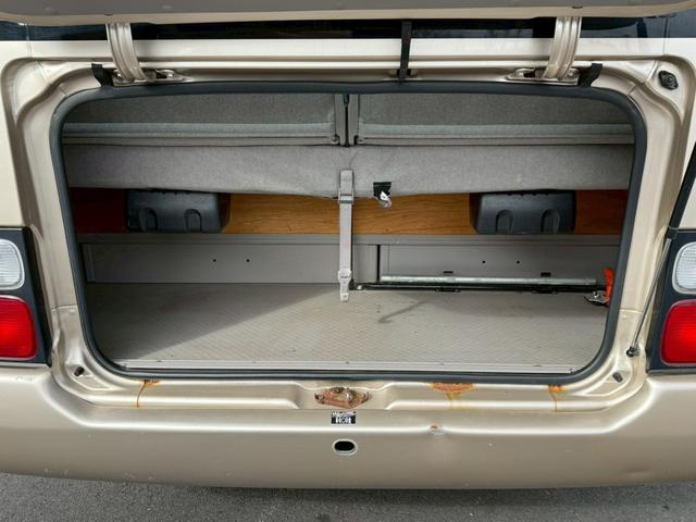 トヨタコースターバス|中古トラックの販売・買取・査定のアイナビ