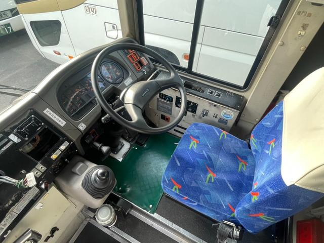 日野レインボーバス|中古トラックの販売・買取・査定のアイナビ