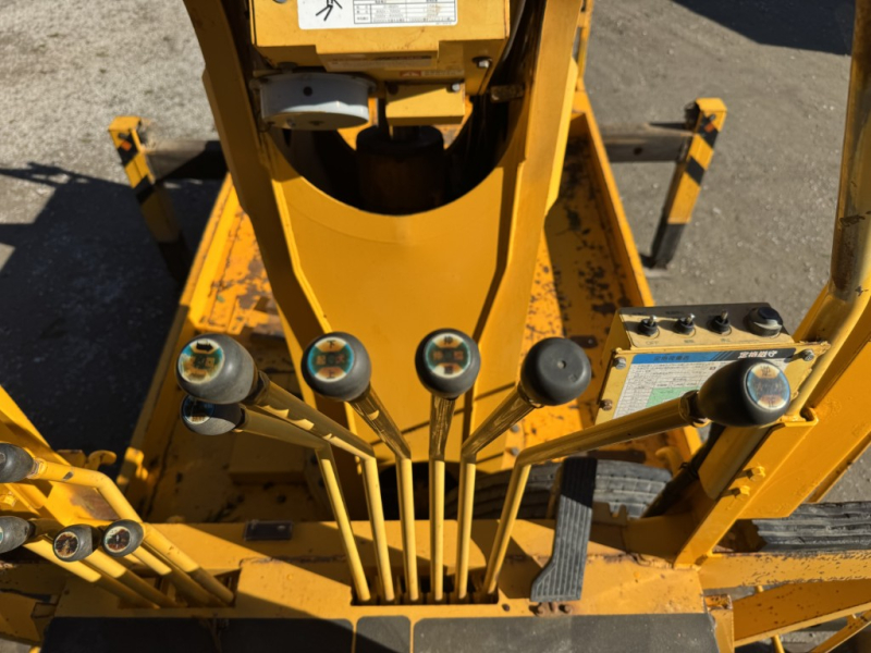 アイチD70Aオーガウインチモーメントリミッター無し|中古トラックの販売・買取・査定のアイナビ