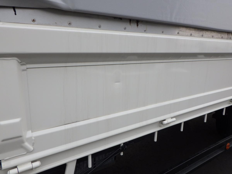 ワイドロング 全低床 積載3t 車輌総重量6615kg|中古トラックの販売・買取・査定のアイナビ