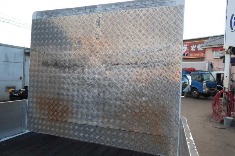 標準ロング平ボディー アルミブロック 積載3000kg|中古トラックの販売・買取・査定のアイナビ